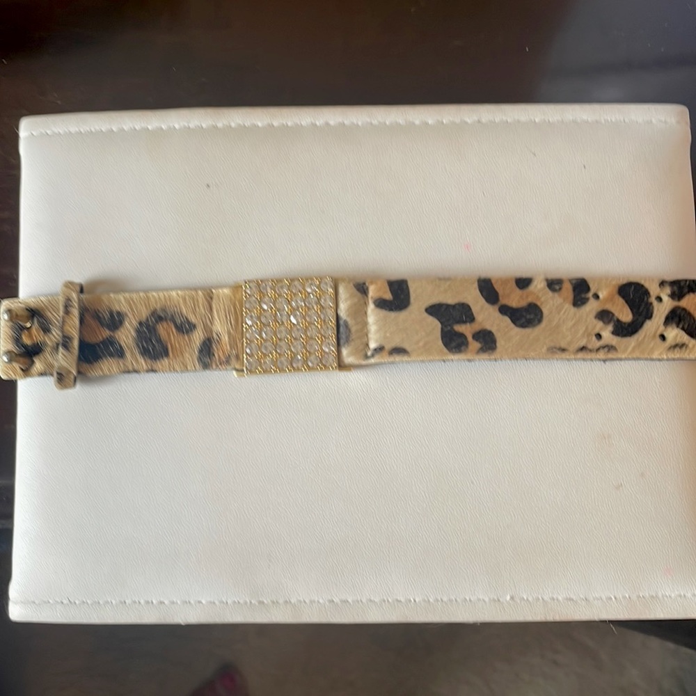 Beautiful bracelet with rhinestones